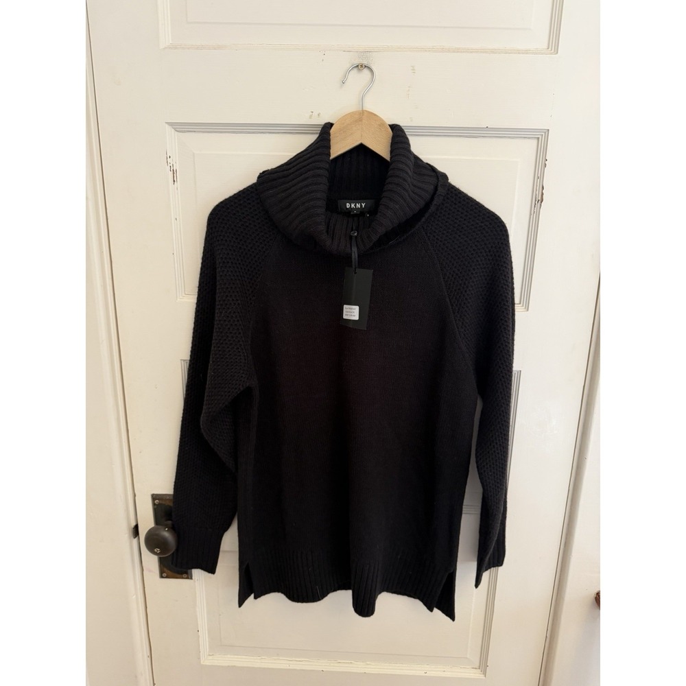 DNKY Women's Black Turtleneck Sweater Raglan Long Sleeves Size‎ Medium New $89